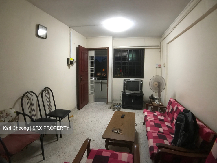 Blk 115 Jurong East Street 13 (Jurong East), HDB 3 Rooms #198051142
